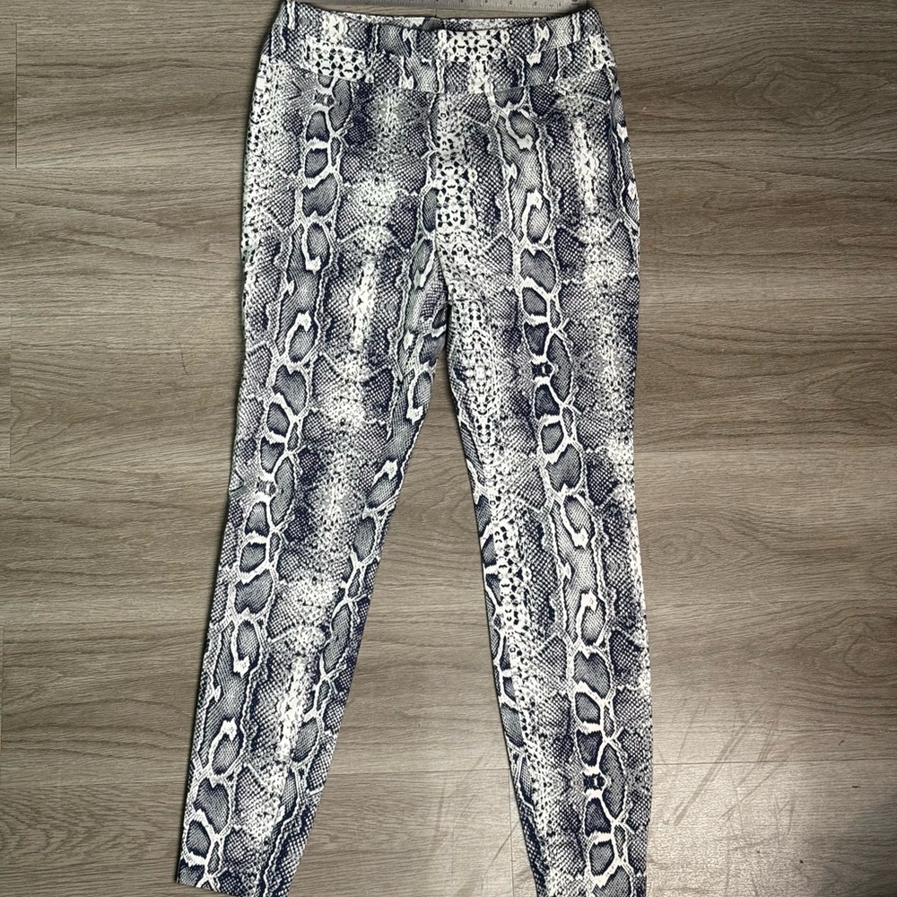 New York & Company Blue and White Snakeskin Print Pants